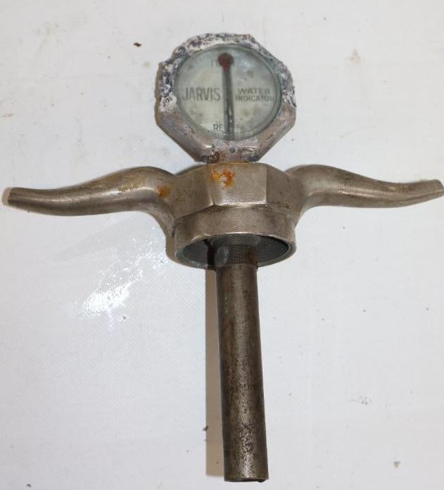 Jarvis Water Indicator Moto Meter Mounted On Winged Radiator Cap (1 of 3)