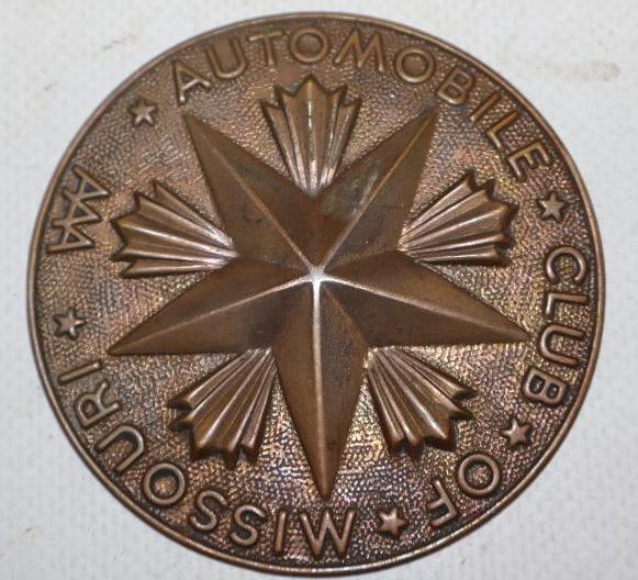 Missouri Automobile Club Embossed Brass Radiator Badge (1 of 2)