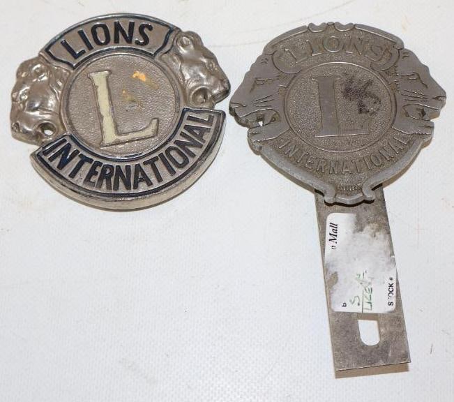Group of 2 Lions Internation License Plate Topper And Radiator Badge (1 of 2)