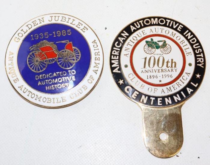 Group of 2 AACA Cloisonne License Plate Topper And Radiator Badge (1 of 2)