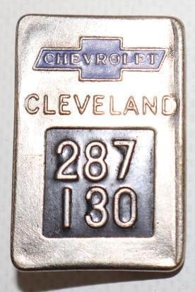 Chevrolet Motor Car Co Employee Pin Back Badge Cleveland: 1" x 1.50"