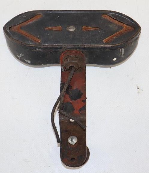 Arrow Safety Device Accessorily Turn Signal Light w/ Mounting Bracket (1 of 3)