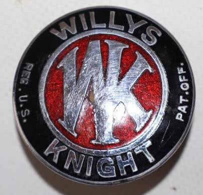1917-1928 Willys Knight Cloisonne Radiator Emblem Badge: 1.50" diameter