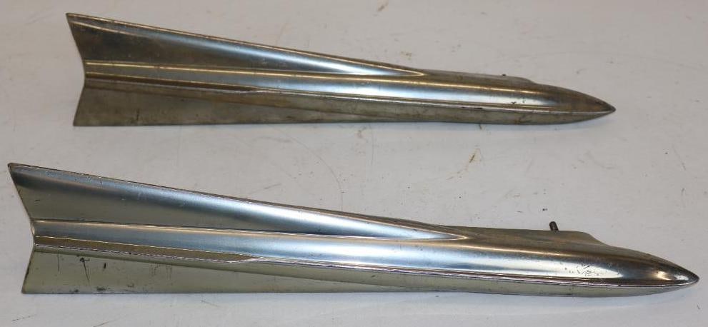Group of 2 1949/1950 Packard Hood Ornaments (1 of 3)