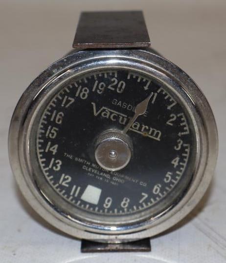 Smith Motor Equipment Early Automobile Gasoline Gauge (1 of 3)