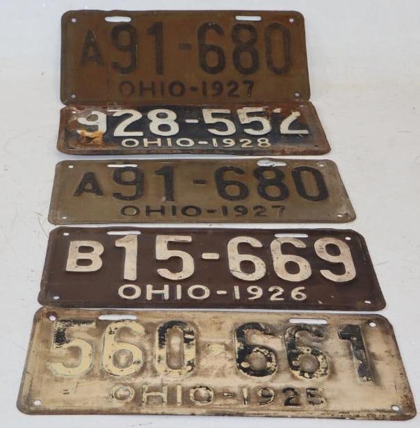 Group of 5 1925-1928 Ohio Embossed Automobile License Plates: 14" x 5.75" each 27's are a pair