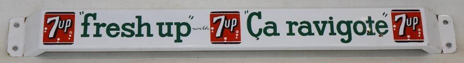 " Fresh Up " With 7 Up Soda Porcelain Advertising Door Push: Good color and gloss, light scratching and light chipping, believed to be French/ Canadian 31.5"x3"x1.5"