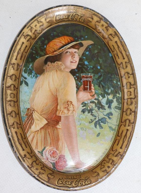 1916 Coca Cola Elaine Advertising Oval Tip Tray (1 of 2)