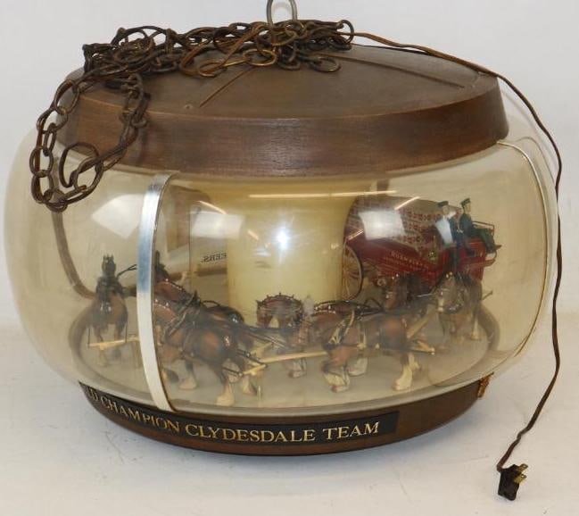 Budweiser King of Beers Clydesdale Bar Hanging Carousel (1 of 9)