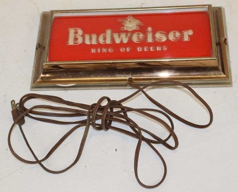 Budweiser "King of Beers" Plastic Light Up Advertising Sign (1 of 2)