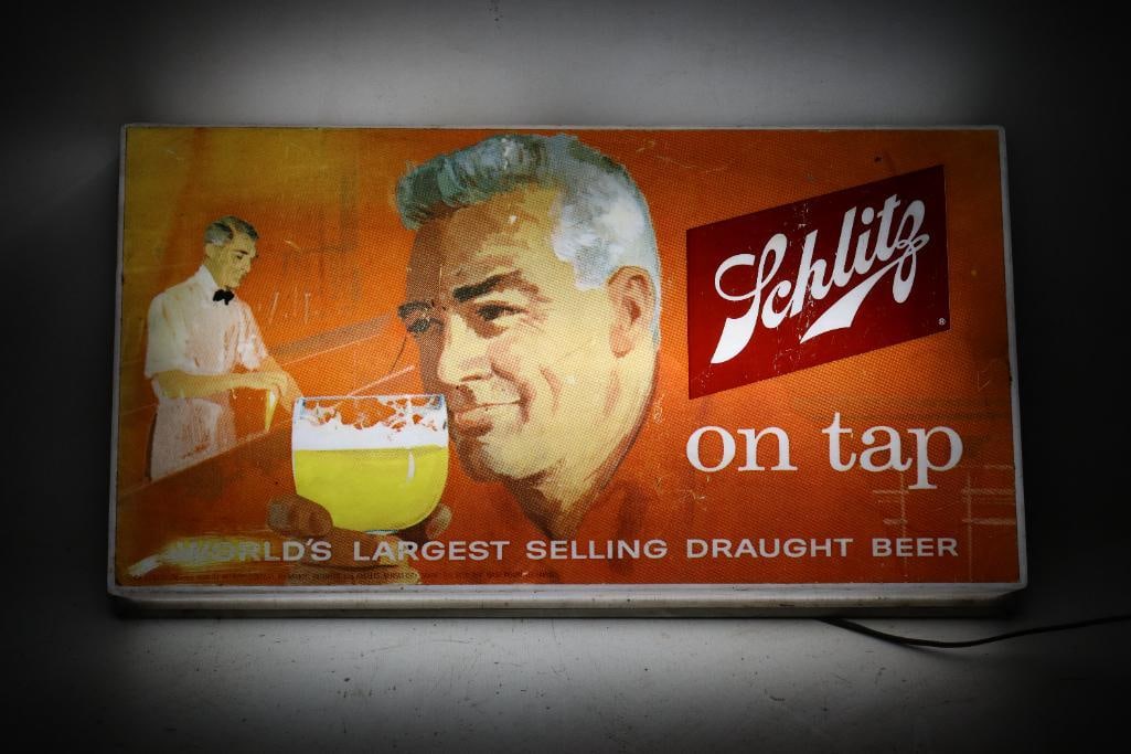 Schlitz On Tap "Worlds Largest Selling Draft Beer" Light Up Advertising Display Sign (1 of 3)