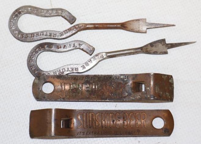 Group of 4 Crockery, City Ice and Products, and Sunshine Advertising Beer Bottle and Milk Bottle (1 of 2)