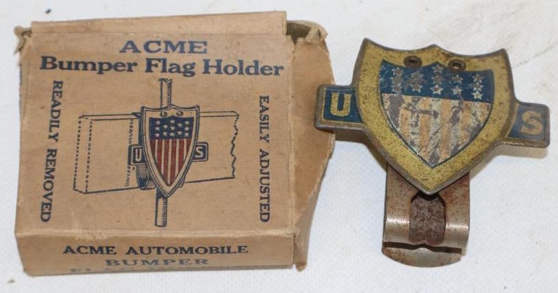 Group of 2 Acme Bumper Flag Holders (1 of 2)
