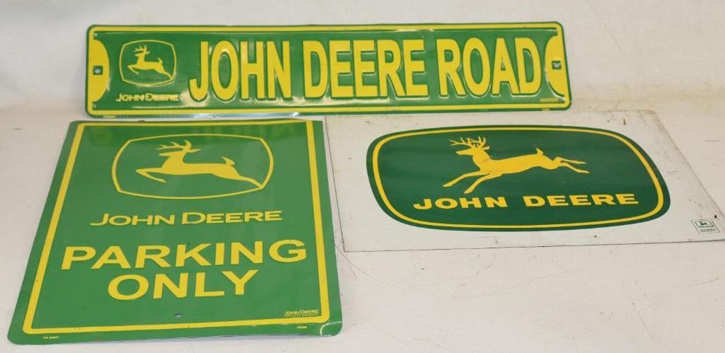 Group of 3 John Deere Tractor License Product Signs (1 of 10)