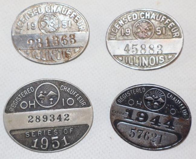 Group of 4  1940's and 1950's Ohio And Illinois Registered Chauffeur Pin Back Badges (1 of 2)