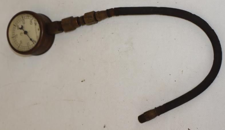 Brass Moto Meter Compressor Gauge: 2.25" x 1.25" x 12