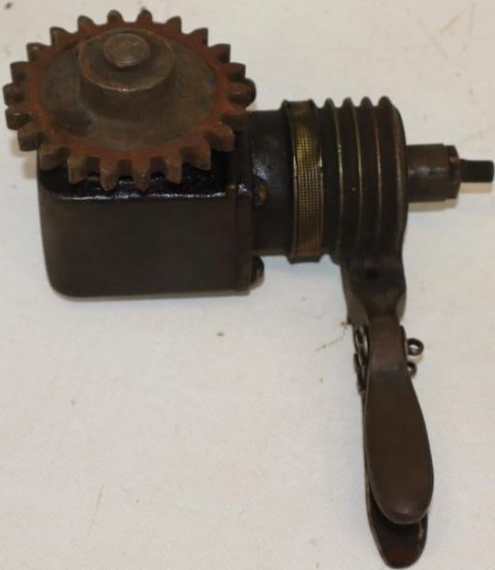 Early Automobile Manzel Brothers Co Level Switch (1 of 3)