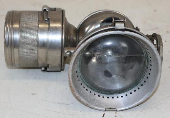 20th Century MFG Co. Jeweled Sidelight: 5.50" x 6.50" x 3.50" has cracked lens and missing top section