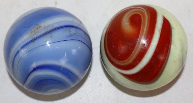 Group of 2 Marbled Car Shift Knobs (1 of 2)
