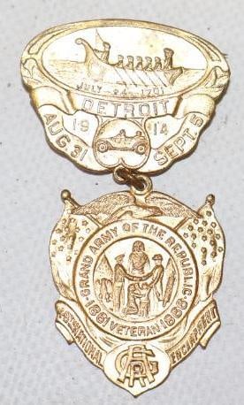 1914 Grand Army Of The Republic Veteran Brass Pin Back Badge: 2.50" x 1.50"
