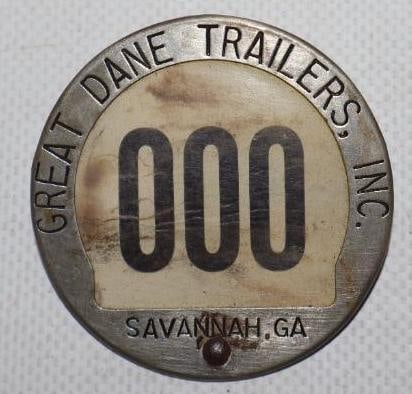 Great Dane Trailers Inc. Savanah Georgia Employee Pin Back Badge: 2" x 2"