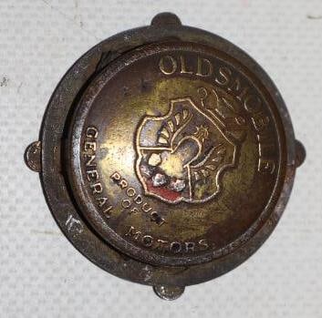 1940's  Oldsmobile Motor Car Co. Steering Wheel Emblem (1 of 2)