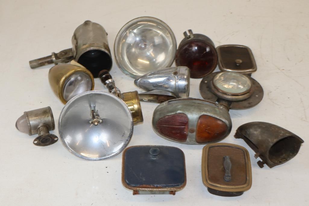 Group of 14 Early Automobile Interior And Accessory Lights (1 of 6)