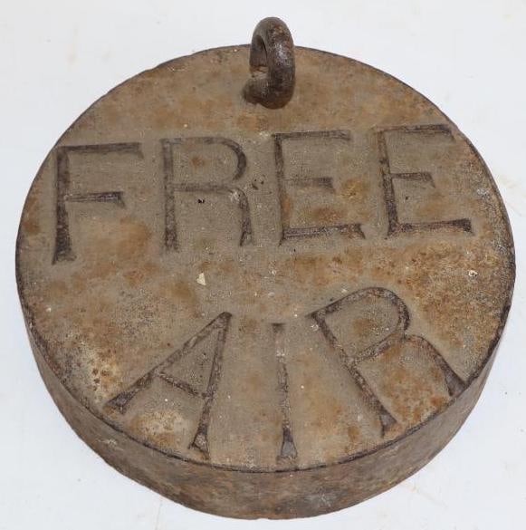Cast Iron Embossed Free Air Gas Station Ground Marker (1 of 3)