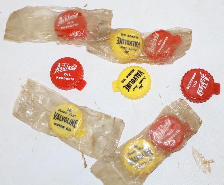 Group of 9 Ashland And Valvoline Oil Advertising Bottle Caps: 1" x 1" each