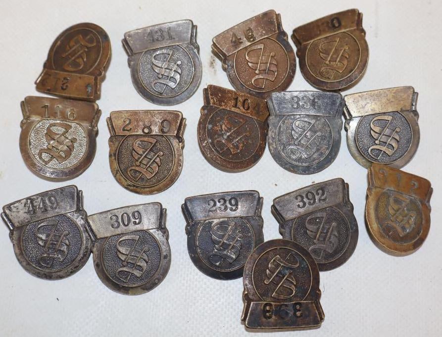 Group of 15 Stylized S Employee Pin Back Badges: 1.25" x 1.25" each