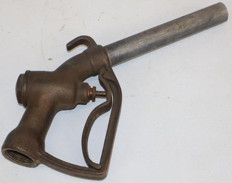 Brass Buckeye Gas Pump Nozzle (1 of 3)