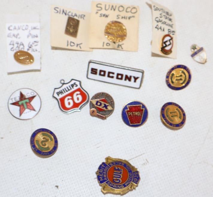 Group of 14 Gulf, Phillips 66, Texaco, Socony, SS, & Sinclair Advertising Pinback Badges, Lapel: Largest is 1" x 1" , 11 of 14 are cloisonne