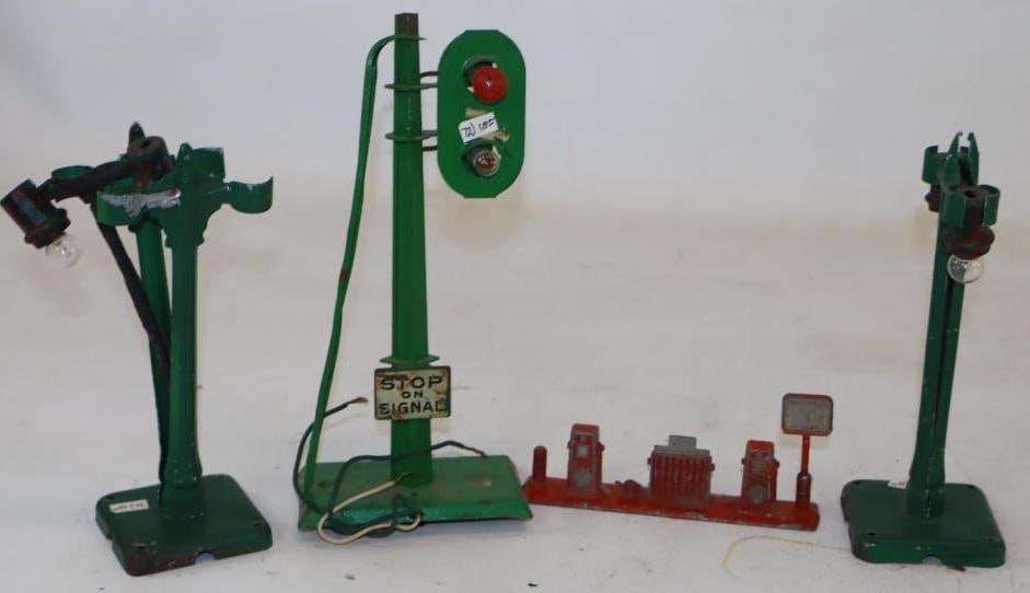Group of 4 Train Crossing Signal, Lamp Post, and Gas Pump Model Train Accessories (1 of 3)