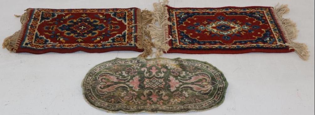 Group of 3 Salesman Sample Advertising Wool Rugs (1 of 5)