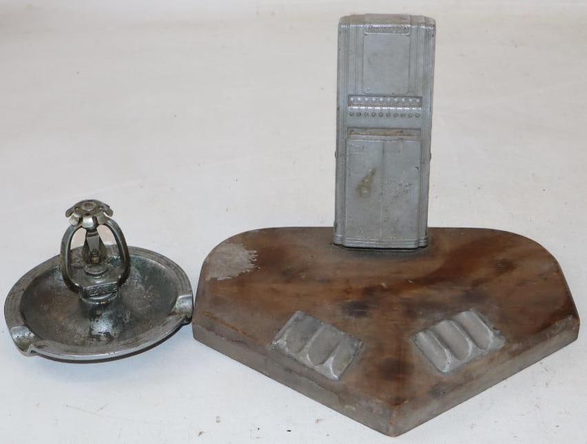 Group of 2 Rowe Cigarette Vending Machine & Globe Saveall Sprinkler Advertising Ashtrays (1 of 5)