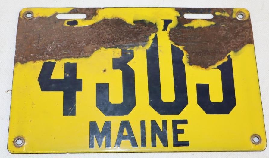 1912 Maine 4 Digit Porcelain License Plate: 9.5" x 6"