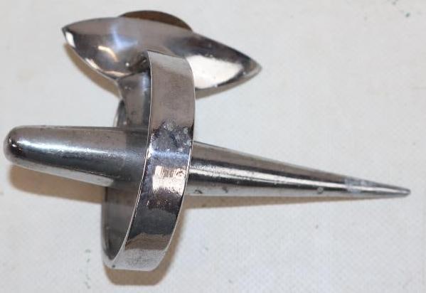 1940's Buick Bomb Site Hood Ornament: 5" x 2.5" x 3"
