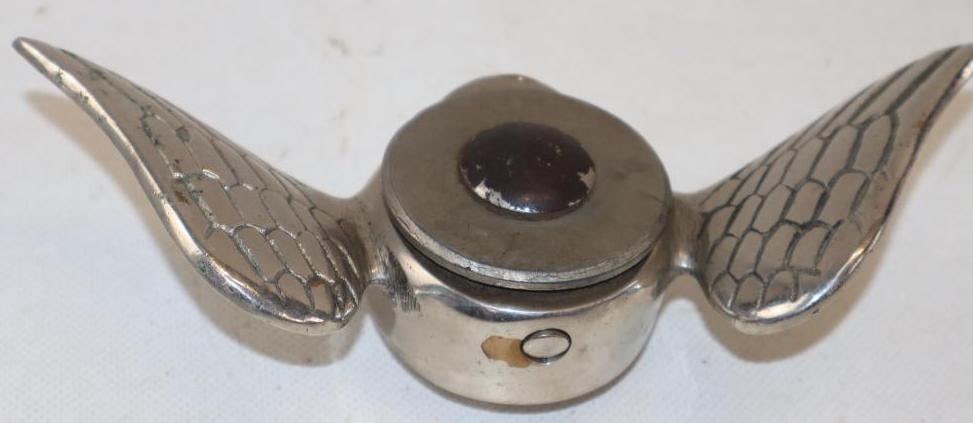 Winged Moto Meter Radiator Cap (1 of 3)