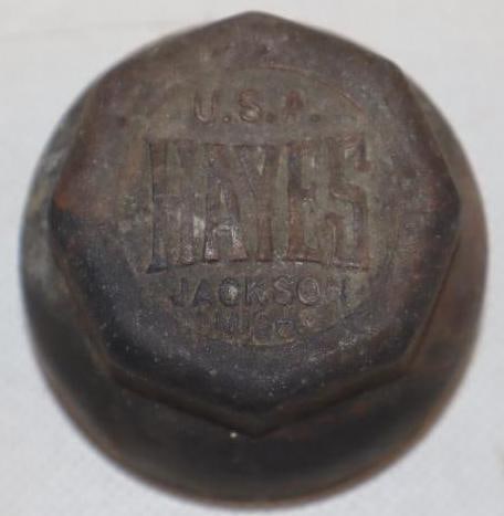 Hayes Threaded Hubcap: 2.25" x 2.25"