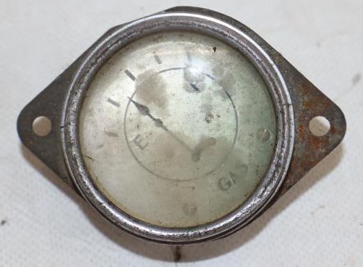 Early Automobile Fuel Gauge (1 of 2)