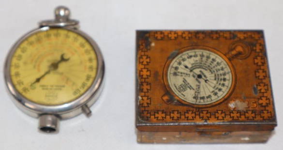 US Standard Tire Pressure Gauge in Original Tin Litho Box with Instructions: 2.5" x 2" x .75"
