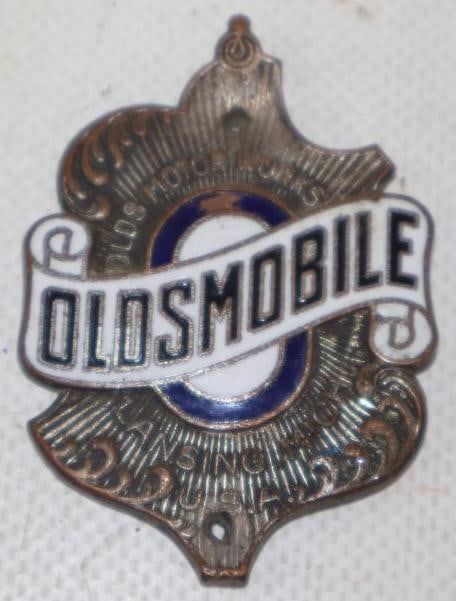 1925 Oldsmobile Motor Car Co Cloisonne Emblem: 1.5" x 2"