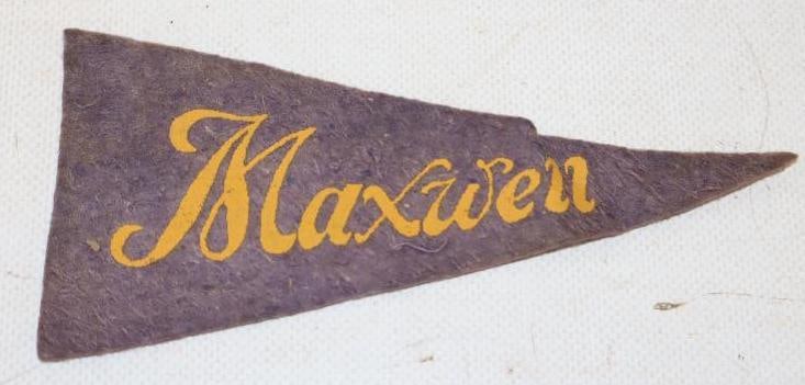 Maxwell Motor Car Co Advertising Felt Pennant: 2.5" x 6"