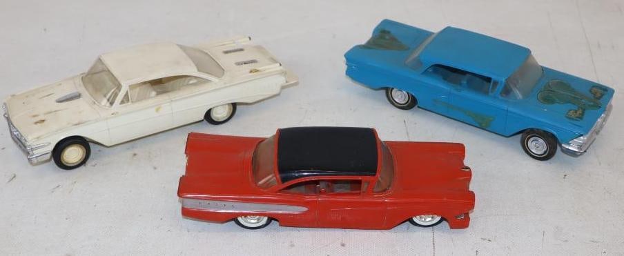 Group of 3 1950's Assembled Car Models (1 of 3)