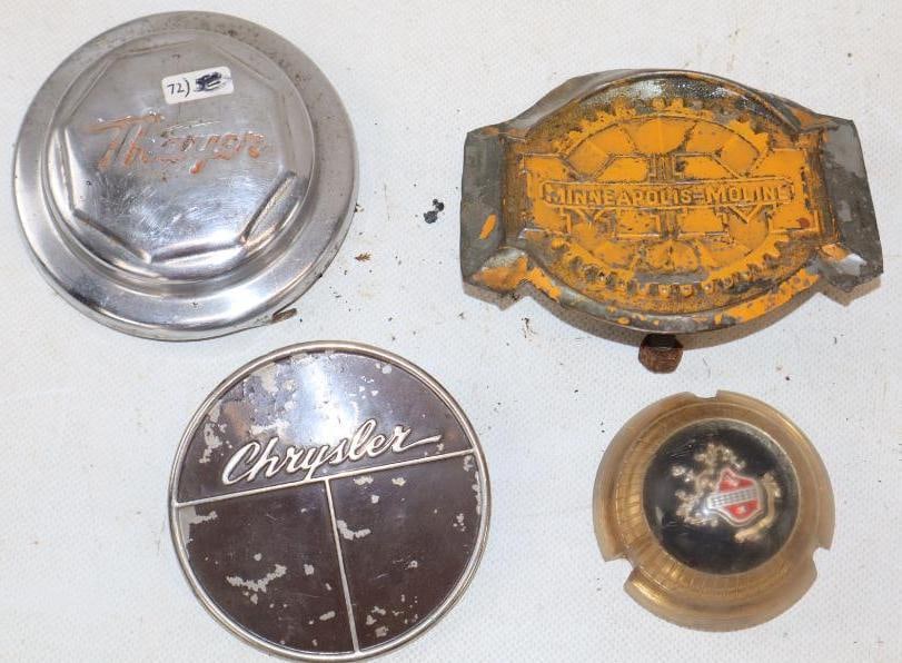 Group of 4 Buick, Thayer, Chrysler, and Minneapolis-Moline Horn Buttons and Emblem (1 of 2)