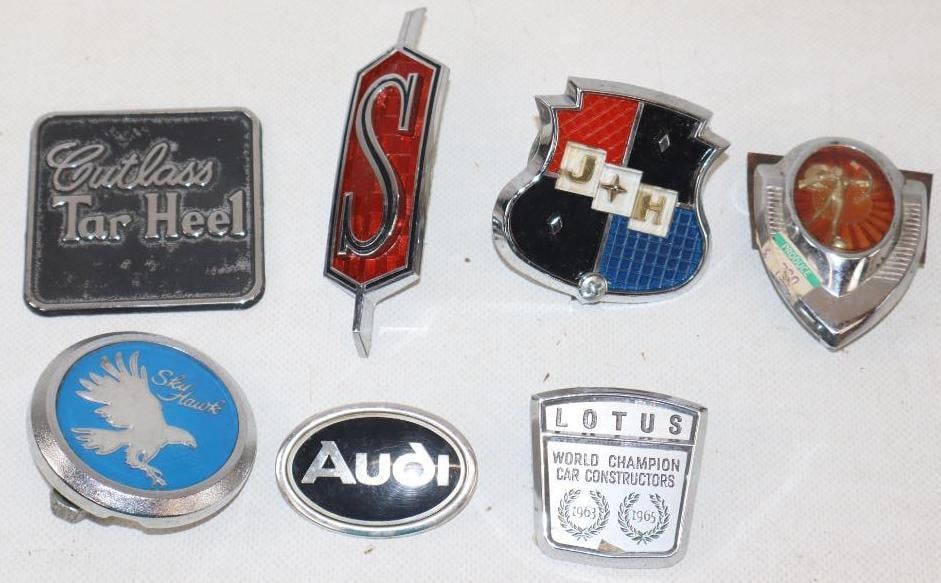 Group of 7 Audi, Cutlass, and Other Automobile Fender Emblems (1 of 4)