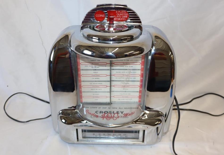 Crosley-Select-A-Matic Countertop Jukebox Style AM/FM Radio Cassette Player (1 of 4)