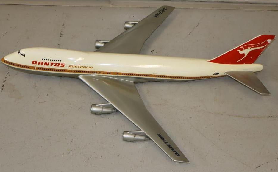 Australia Qantas Vh-Eba Commercial Airplane Skyland Model: 38" x 32.5" x 6"