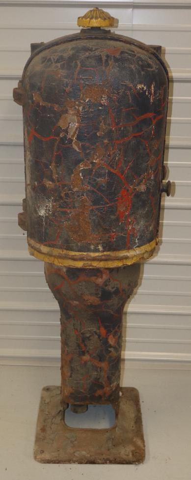 Early Cast Iron Free Standing Curbside Gas Pump (1 of 5)
