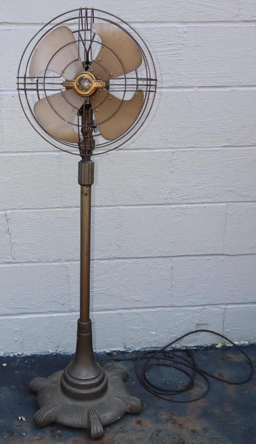 Art Deco General Electric Floor Stand Oscillating Vortalex Fan (1 of 6)